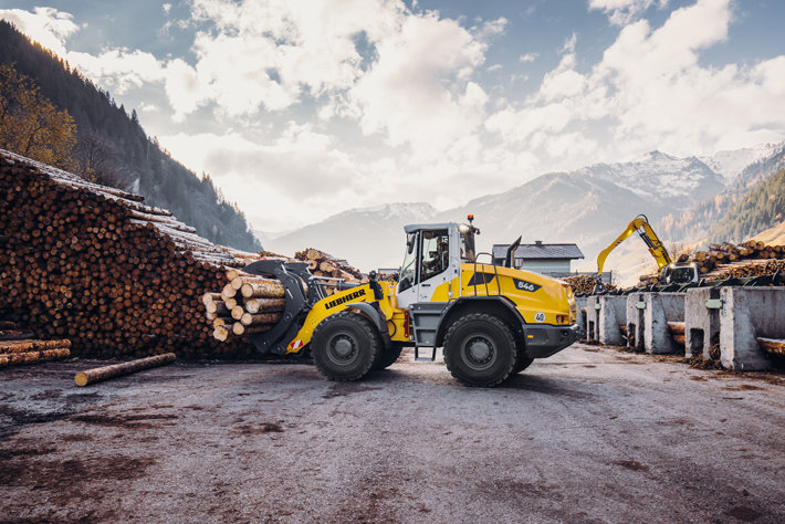 Strong performers: Liebherr presents new mid-sized wheel loader series